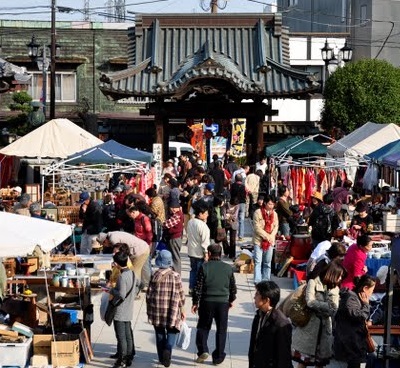 川越成田不動尊蚤の市